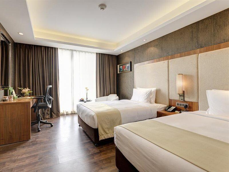 होटल Holiday Inn Kolkata Airport By Ihg