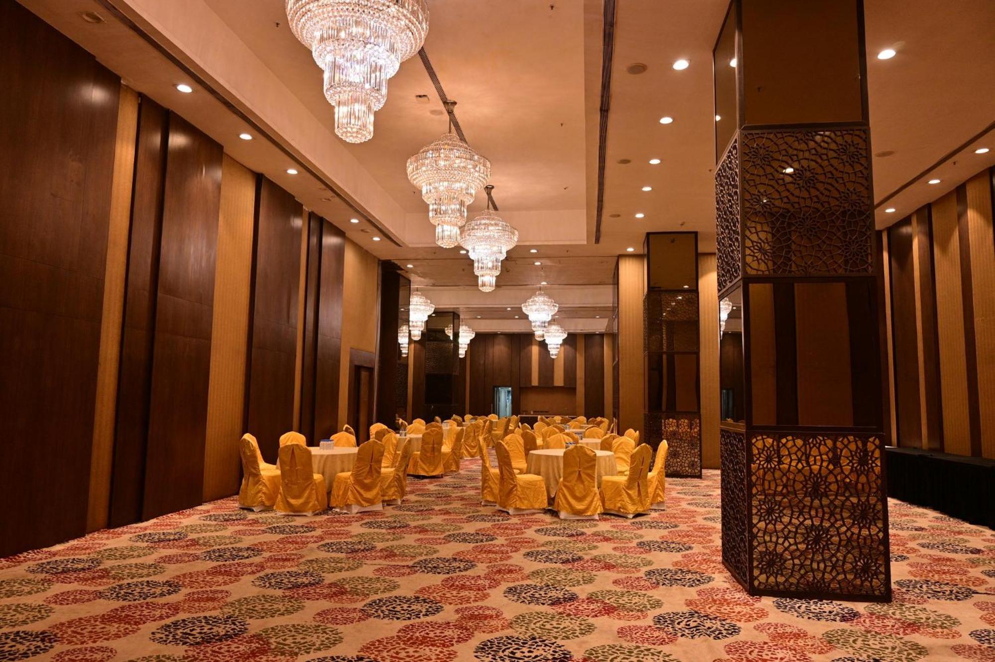 Holiday Inn Kolkata Airport By Ihg Kolkata